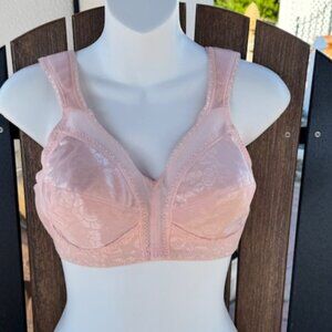 Playtex 18 Hour Ultimate Shoulder Comfort Bra 36B